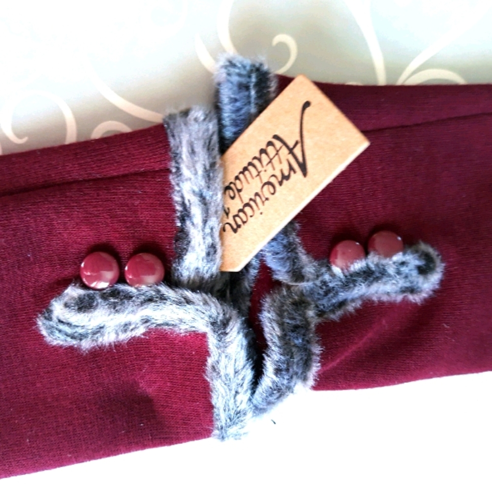 Gloves